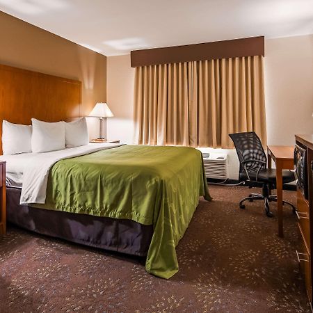 Quality Inn Tomah Exterior foto