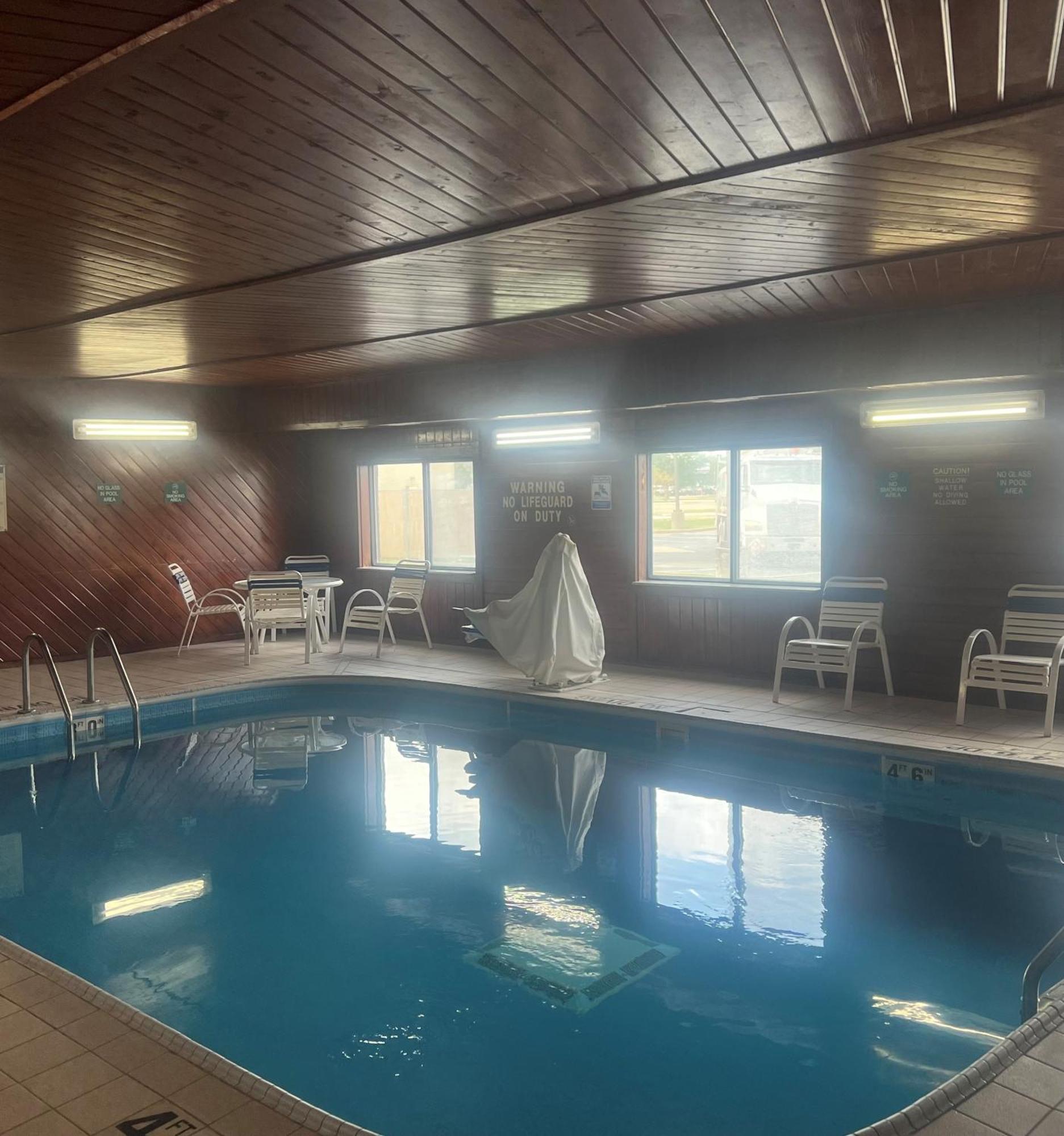 Quality Inn Tomah Exterior foto